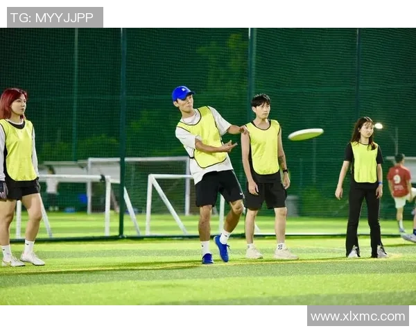 深圳飞盘队的团队协作与默契提升之道探讨