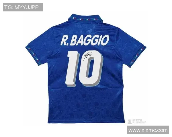 独特签名足球热销中收藏爱好者的必备珍品与运动激情结合 独特签名足球热销中收藏爱好者的必备珍品与运动激情结合